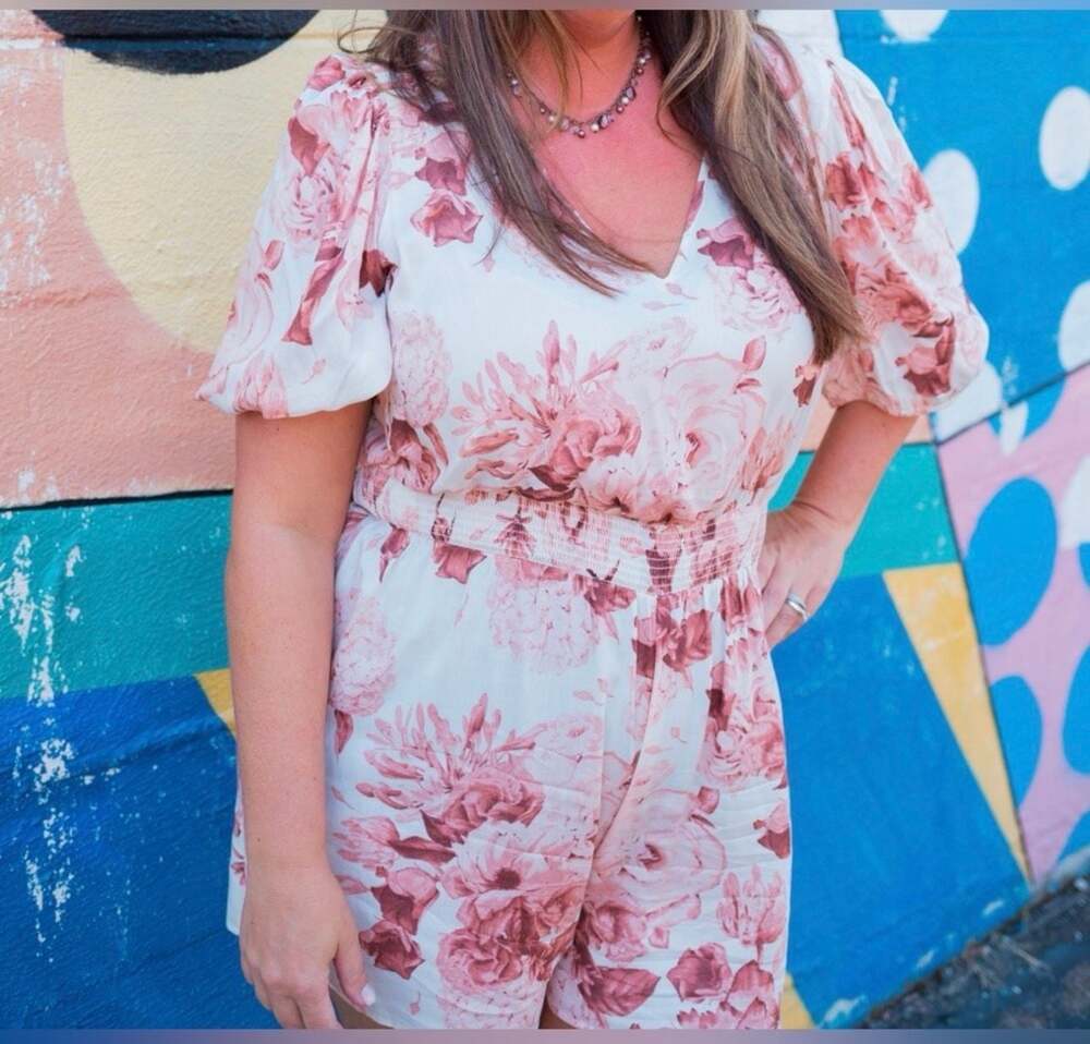 Express Floral Smocked Waist V-Neck Romper Size XL
